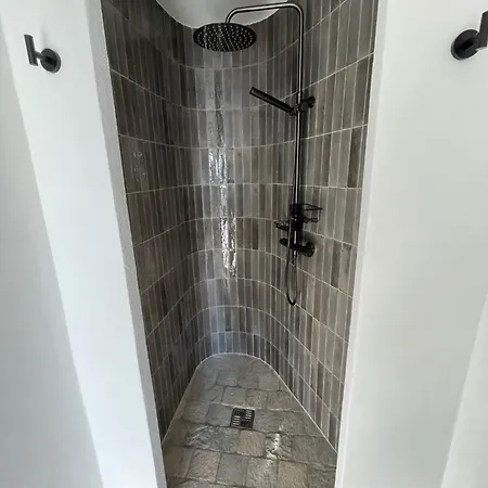 Dans Maison Typique Du Cap Corse Lägenhet