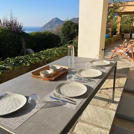 Dans Maison Typique Du Cap Corse