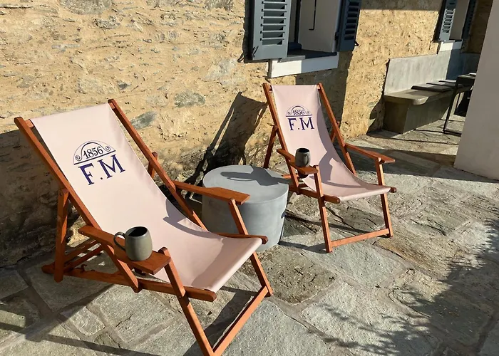 Dans Maison Typique Du Cap Corse * Canari